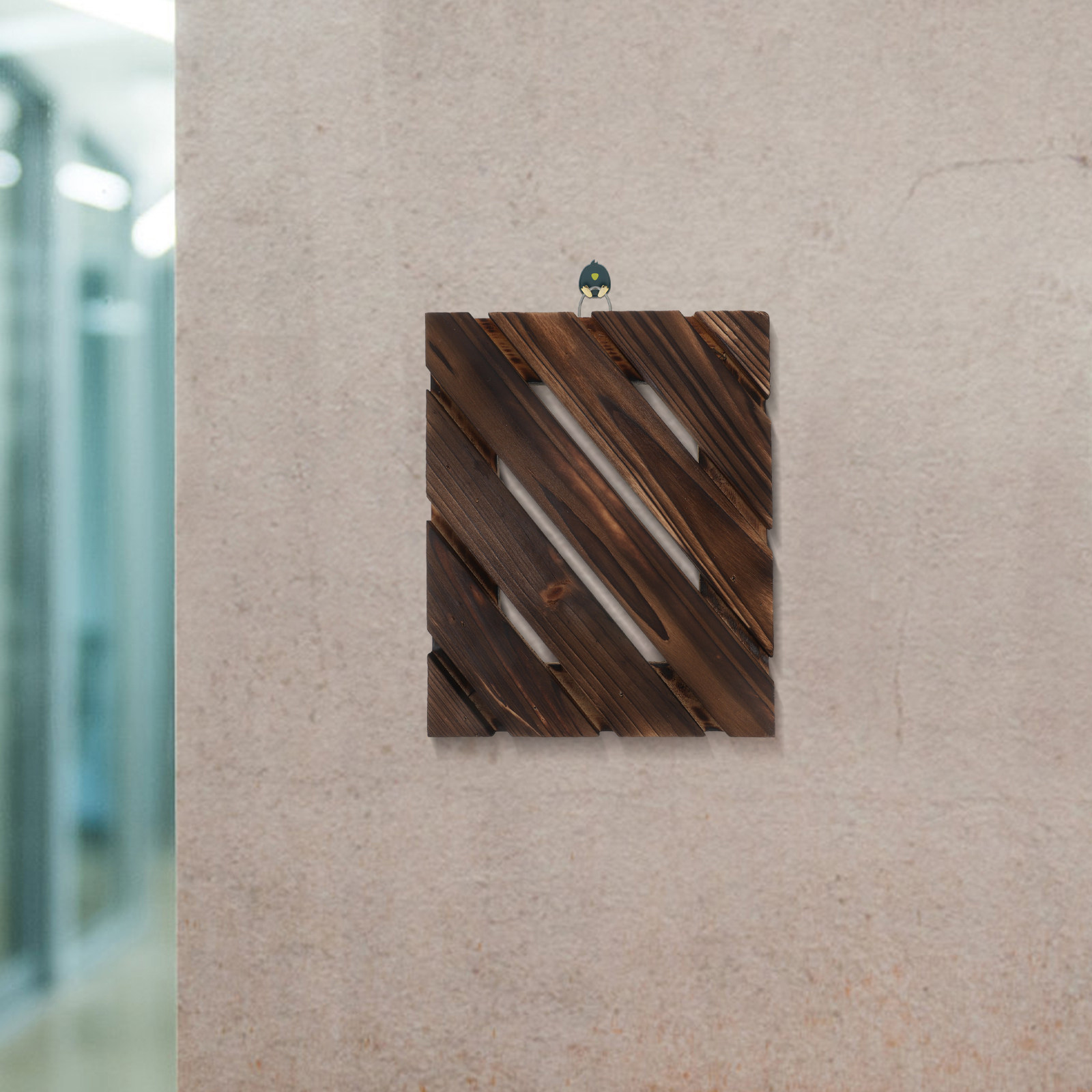 حامل نباتات خشبي للحائط للاستخ - مراجعة Vertical Wall Planter وسعره